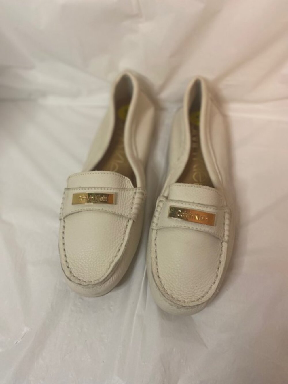 Calvin Klein Cream Leather Loafers | Gold Hardware Slip-On Flats, Women's size 9